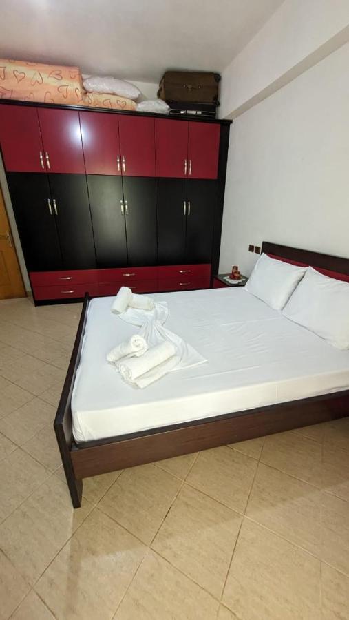 Hasani Apartments Sarandë Buitenkant foto