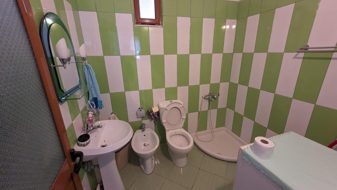 Hasani Apartments Sarandë Buitenkant foto